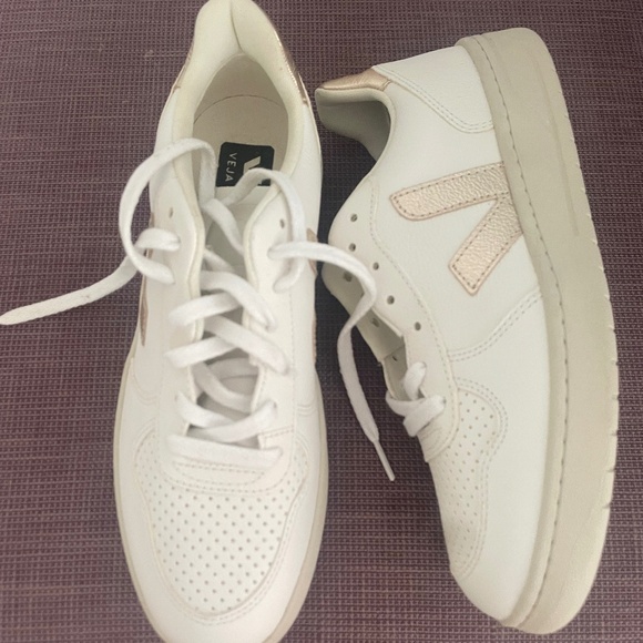 Veja Shoes - Veja Esplar Logo Women's Shoes Size US9 EUR40 Brand New